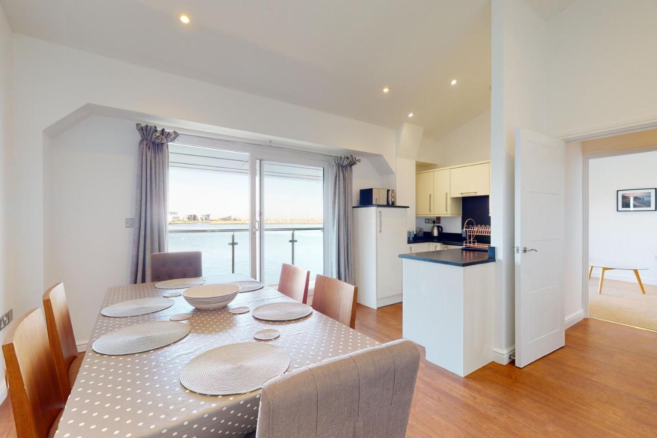 Crabbers' Wharf 4*