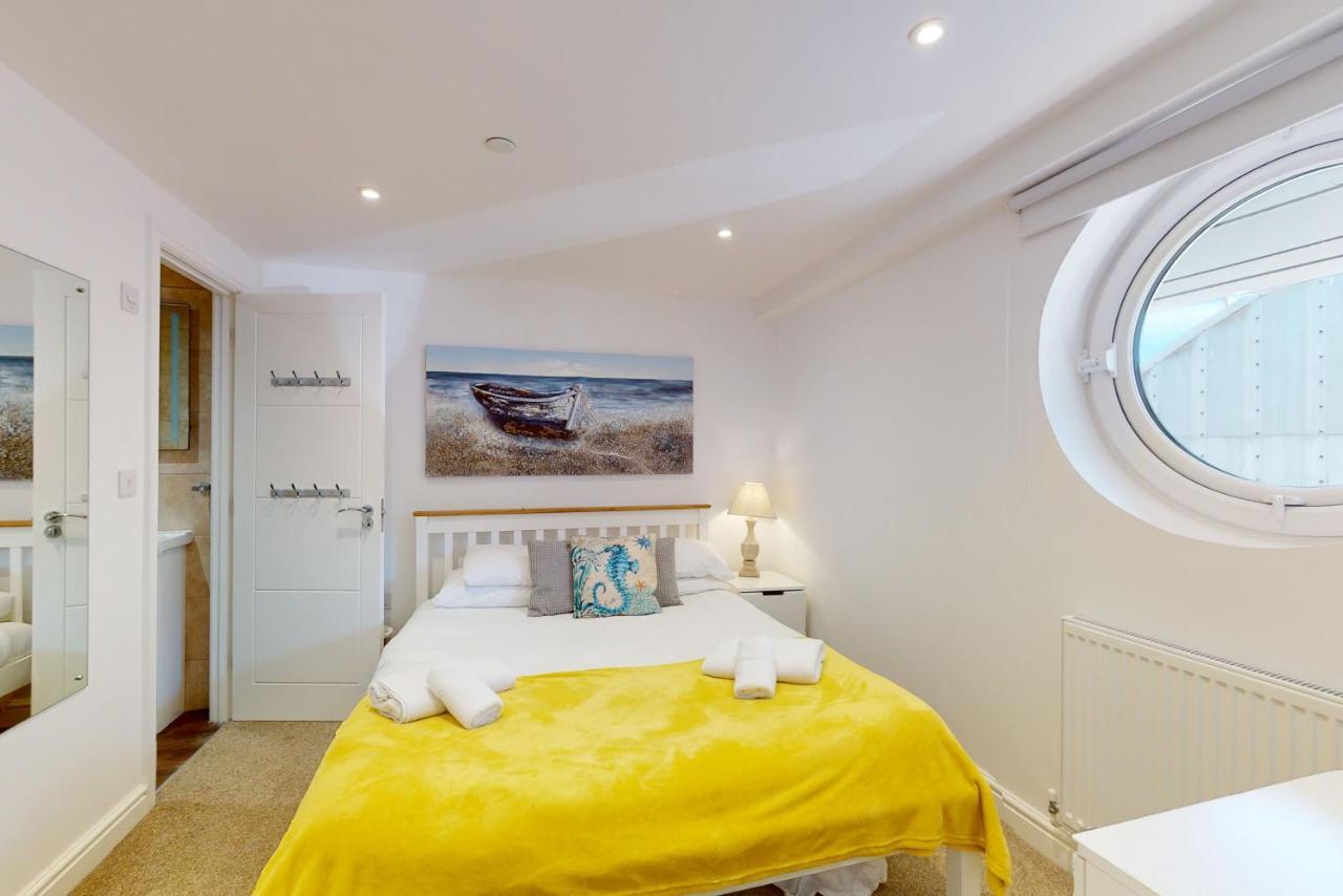 Crabbers' Wharf 4* Portland